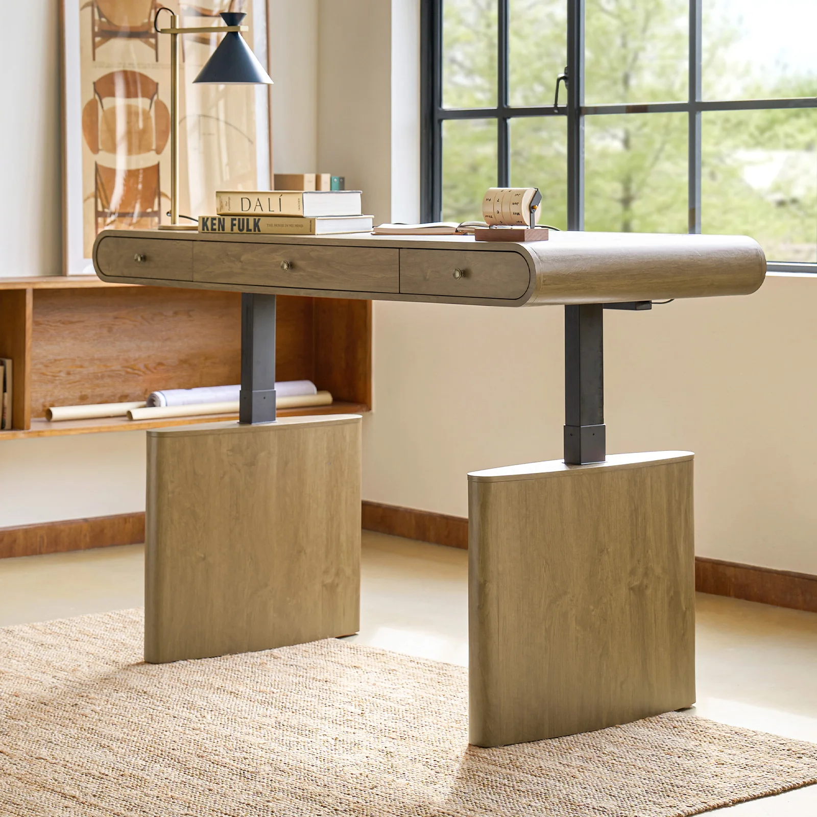 Louise Mid-century Modern Electric Adjustable Standing Desk with Wireless Charging - Image 3