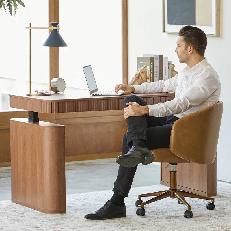 Baggio Modern Electric Adjustable Standing Desk with Cable Management - Image 11