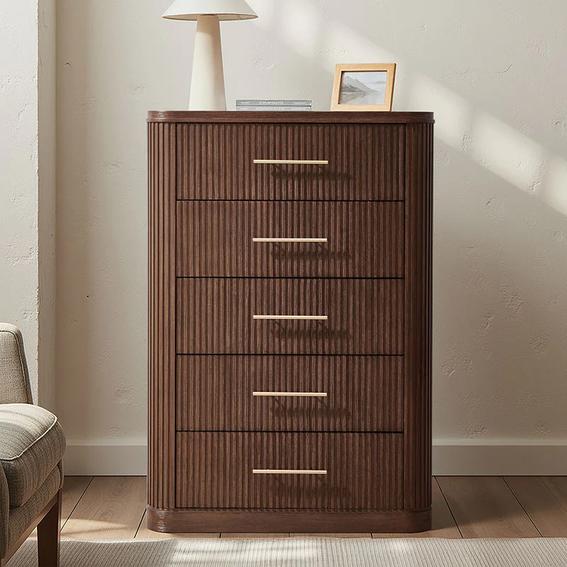 Verral Modern Solid Wood Fluted Chest with 5 Drawers & Oak Texture - Image 9